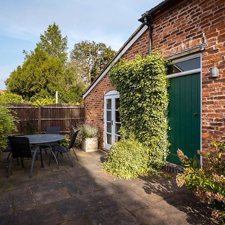 St Johns House Lichfield Bed & Breakfast Dış mekan fotoğraf